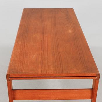 A 1950/60s table.