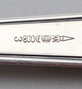 BESTICK, 83 delar, silver, Tyskland, 1900-talets första hälft. Total vikt med stålblad ca 3565 gram.