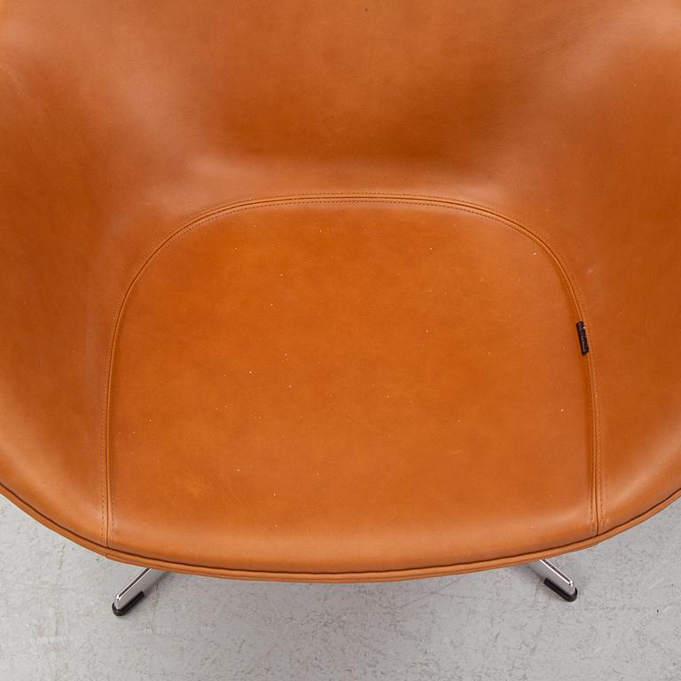 Arne Jacobsen, fåtölj "Ägget"/modell 3316, Fritz Hansen, Danmark.