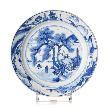 894. Fat, porslin. Qingdynastin, Kangxi (1662-1722).