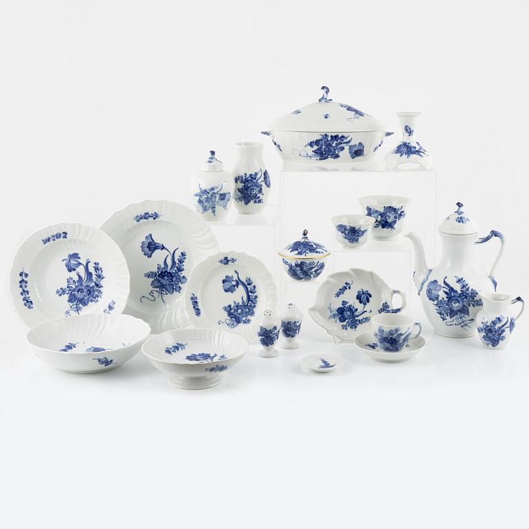Royal Copenhagen, a 56-piece 'Blå blomst' porcelain service, Royal Copenhagen, Denmark.