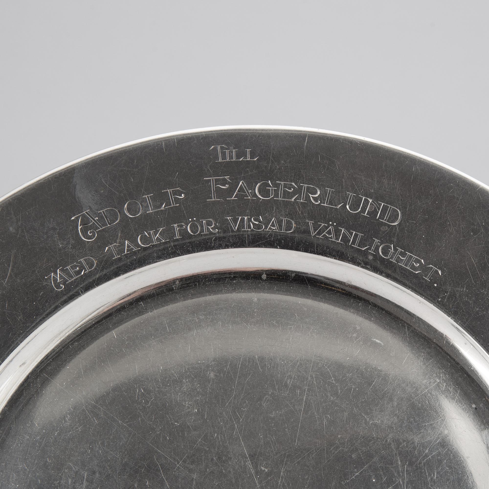 Svea Svensson, fat, silver, 
Stockholm 1909.