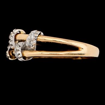 RING, 18K guld och diamanter tot 0.10 ct. Total vikt ca 3 g.