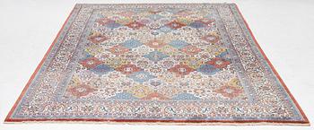 Rug, Sarough, 365 x 245 cm.