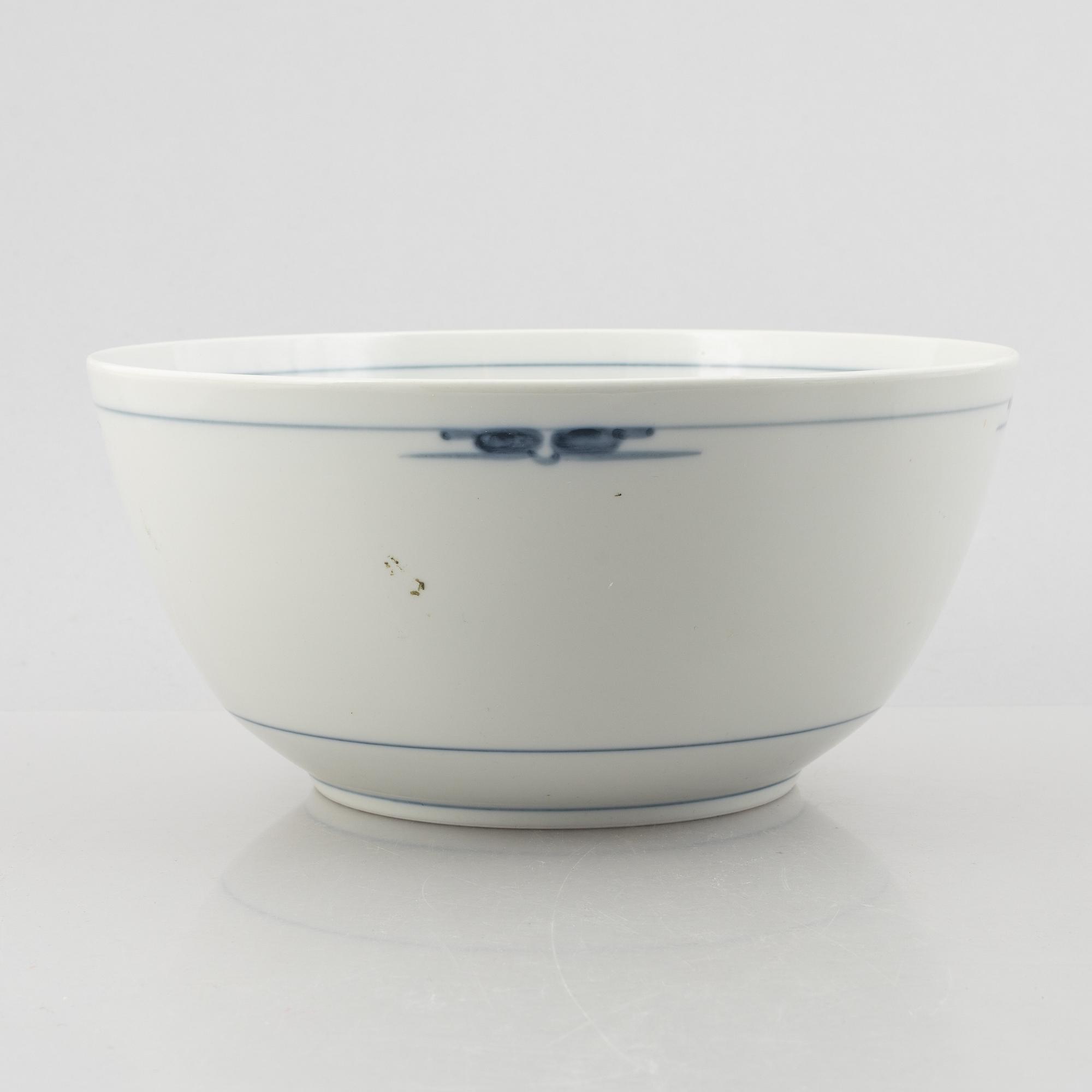 Gertrud Vasegaard, a 136-piece dinner service, 'Gemina', Royal Copenhagen, Denmark.