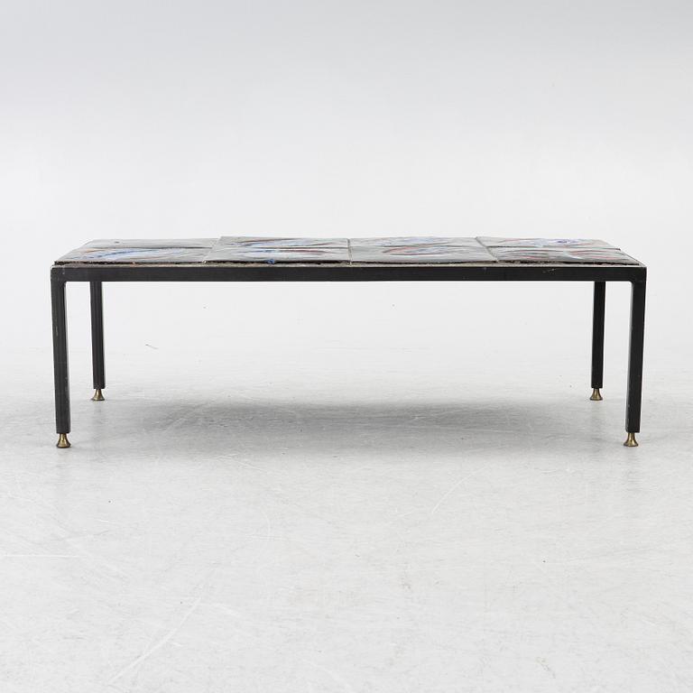 Fureya Koral, soffbord, Turkiet, 1900-talets andra hälft.