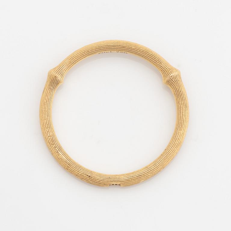 An 18K gold Ole Lynggaard ring "Nature" no 2.