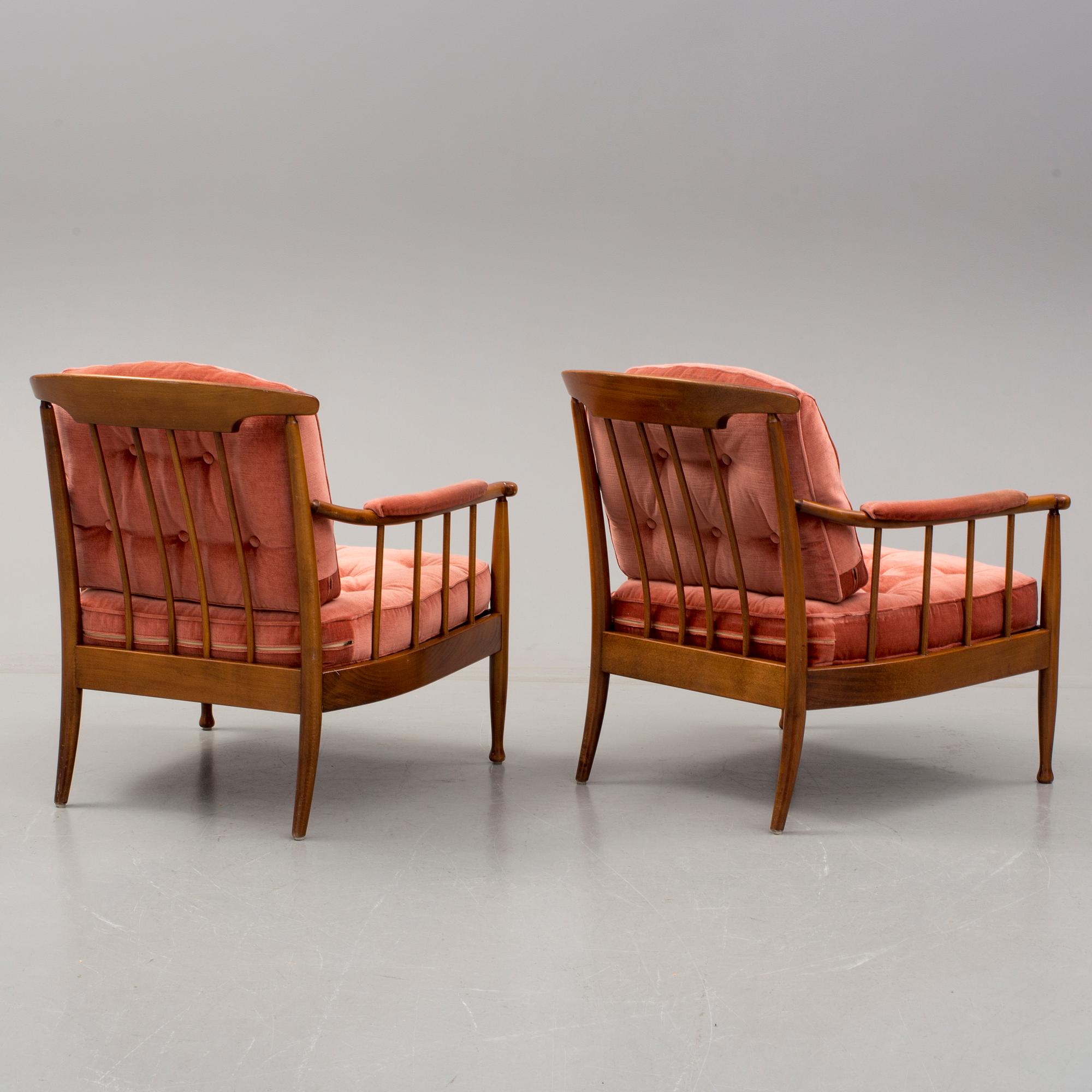 FÅTÖLJER, ett par, "Skrindan", Kerstin Hörlin-Holmquist, 1900-talets andra hälft.