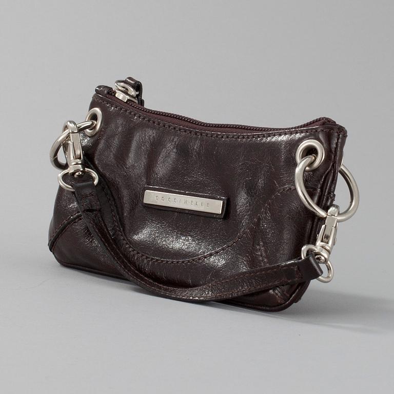 VÄSKA, "wristlet", Coccinelle.