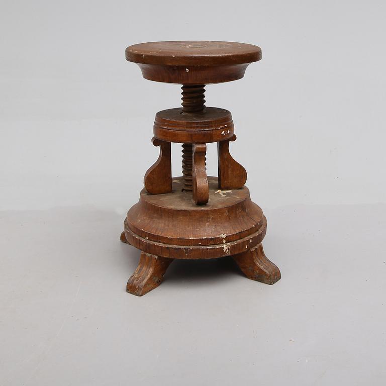 ORGELPALL, 1800-talets andra hälft.