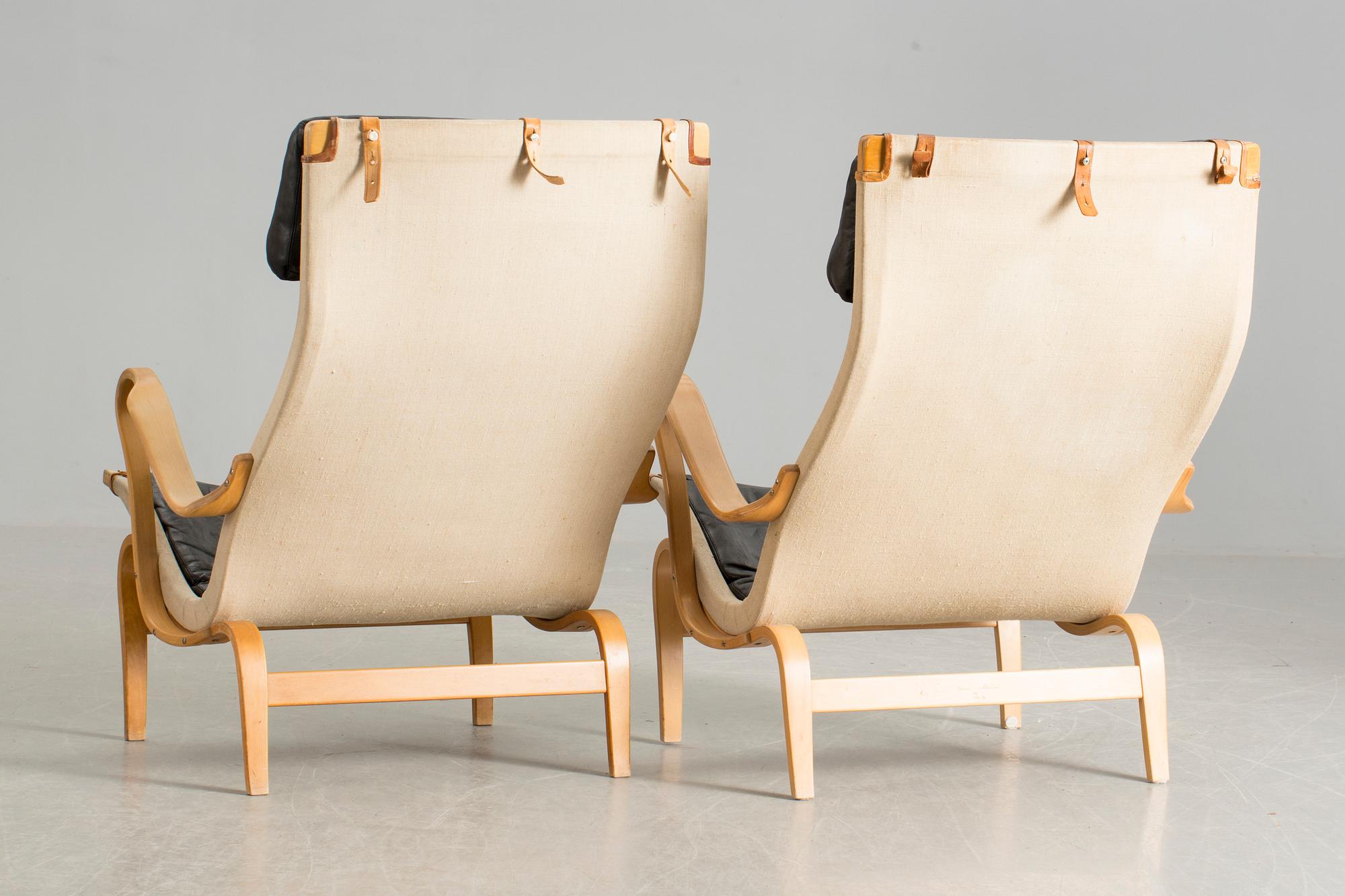 FÅTÖLJER, ett par, "Pernilla" Bruno Mathsson för DUX.