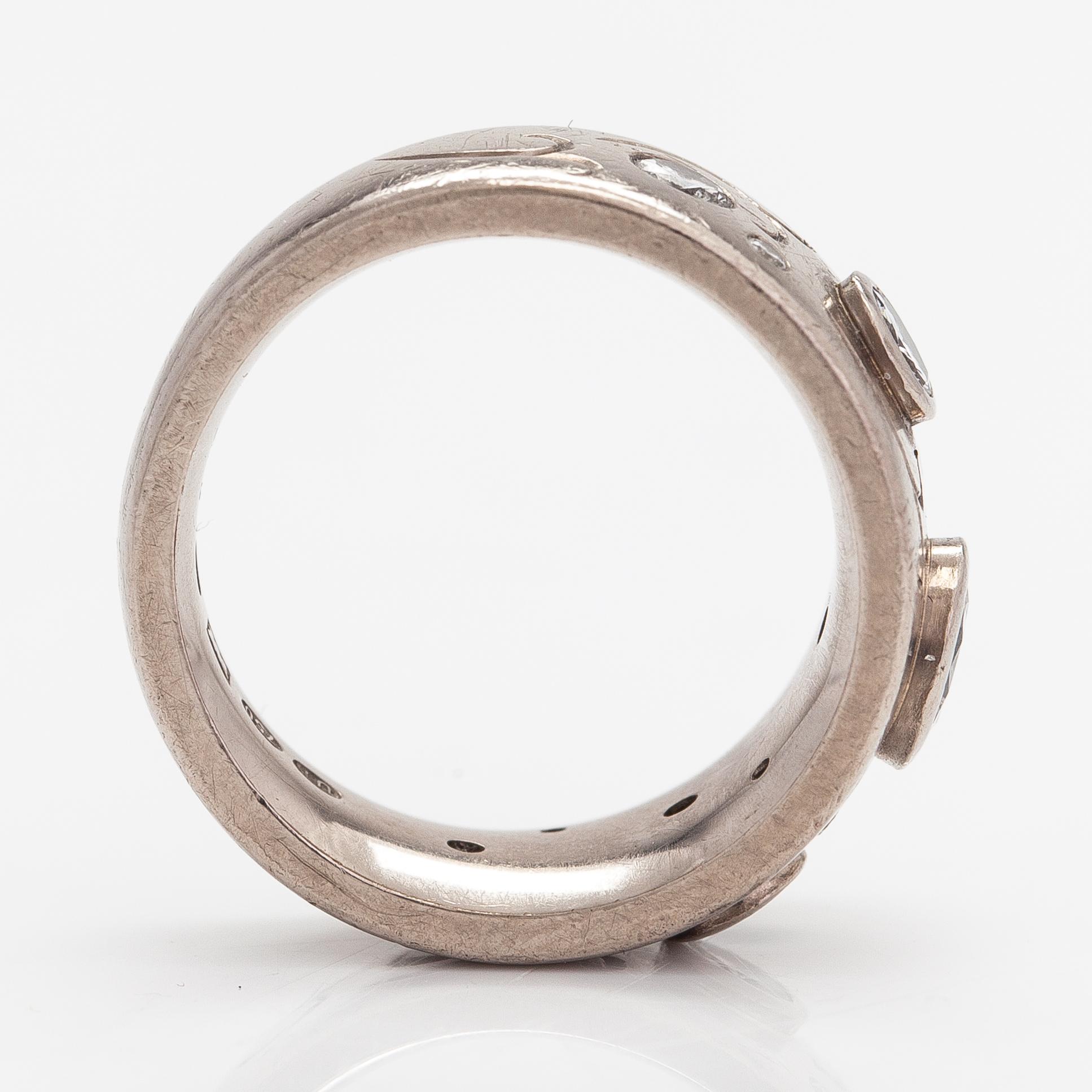 An 18K white gold ring with diamonds ca. 1.00 ct in total. Tarkkanen Oy, Helsinki 2012.