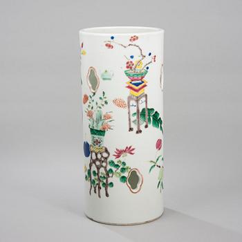 MALJAKKO, posliinia, Kiina, 1900-luvun alku.