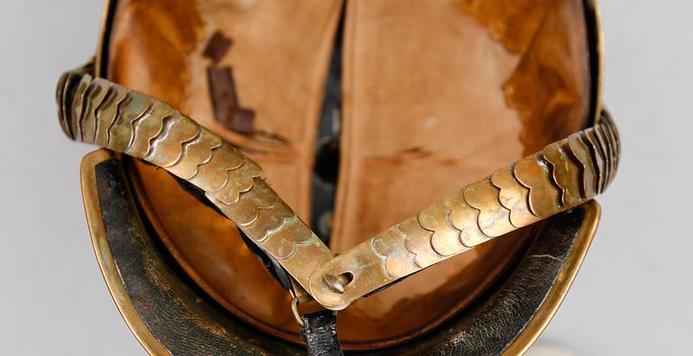 HJÄLM, m/1879-1900 för kavalleriet.