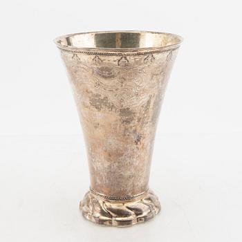 A Swedish 18th century silver beaker dated 1766, weight 280 grams.