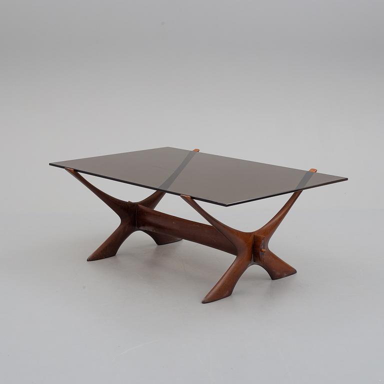 FREDRIK SCHRIEVER-ABELN, soffbord, glas och mörkt trä.