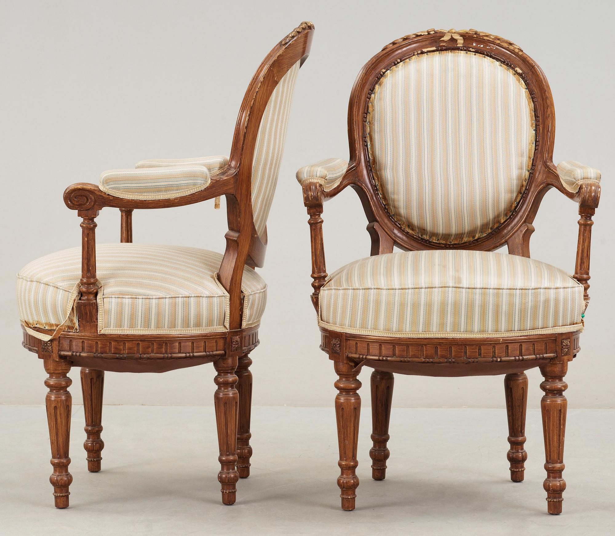 KARMSTOLAR, ett par, Louis XIV-stil, sent 1800-tal.