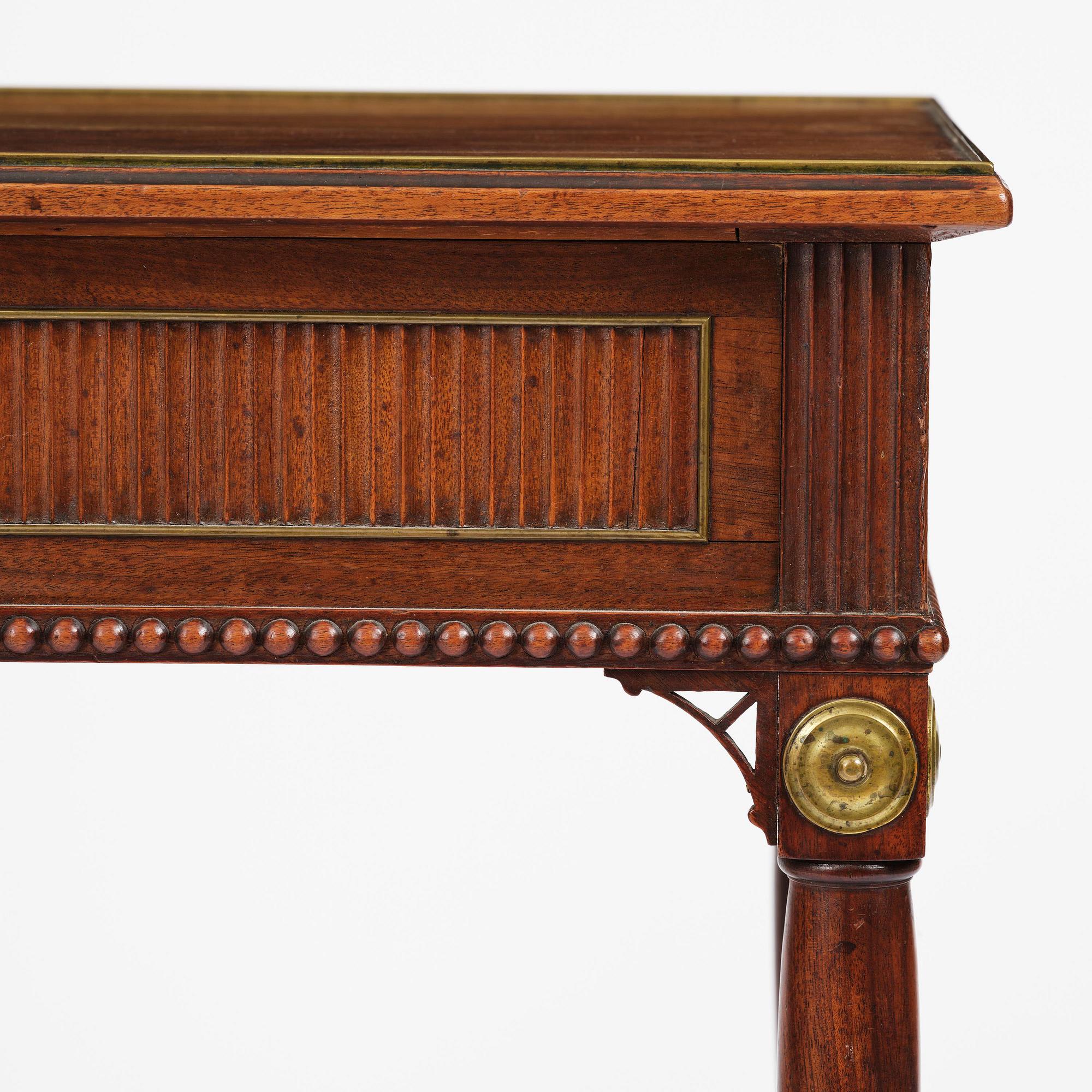 Bord, av Gottlieb Iwersson (mästare i Stockholm 1778-1813), signerat och daterat 1794, Sengustavianskt.