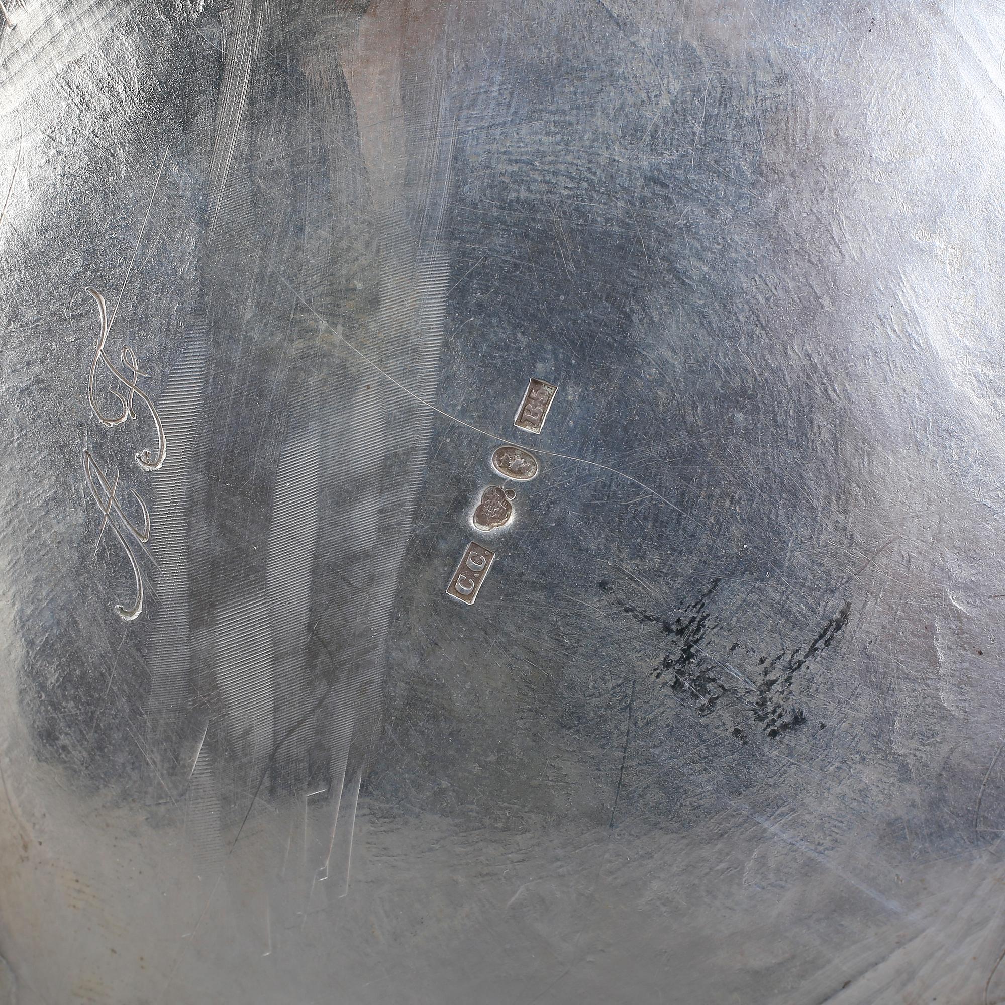 KAFFEKANNA, silver, nyrokoko, Stockholm, 1855. Vikt ca 1035 gram.