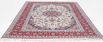 An oriental carpet, c. 310 x 200 cm.