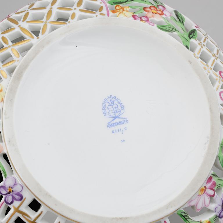 A Herend porcelain bowl with cover, Hungary, 20th century.
