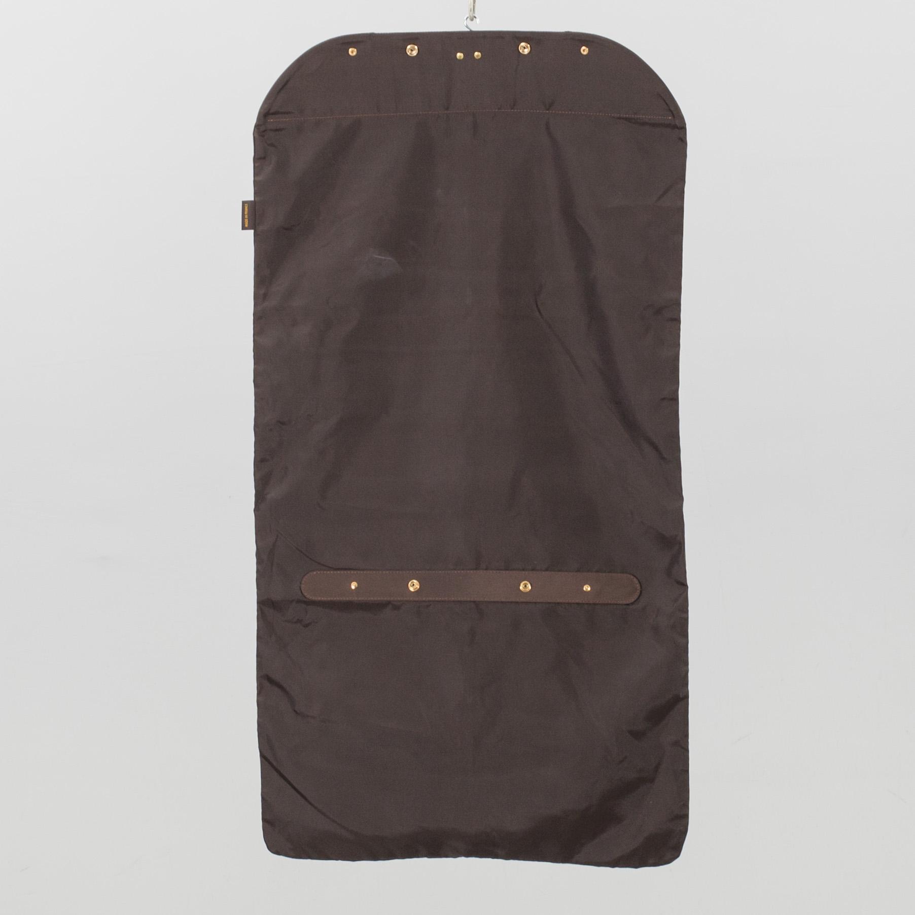 RESEGARDEROB, Louis Vuitton.