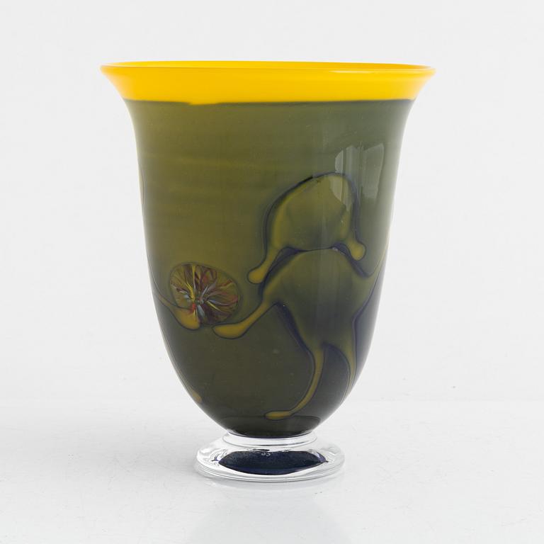 Wilke Adolfsson, a vase, 1997.