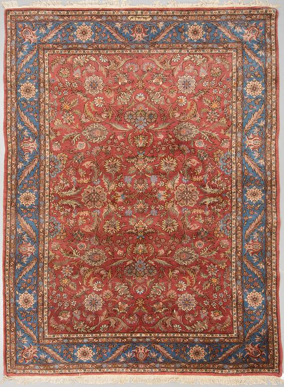 A CARPET, OLD EASTERN EUROPE, ca 325 x 244 cm.