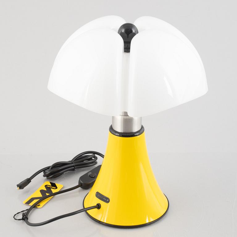 Gae Aulenti, a "Minipipistrello" table lamp, Martinello Luce, Italy.