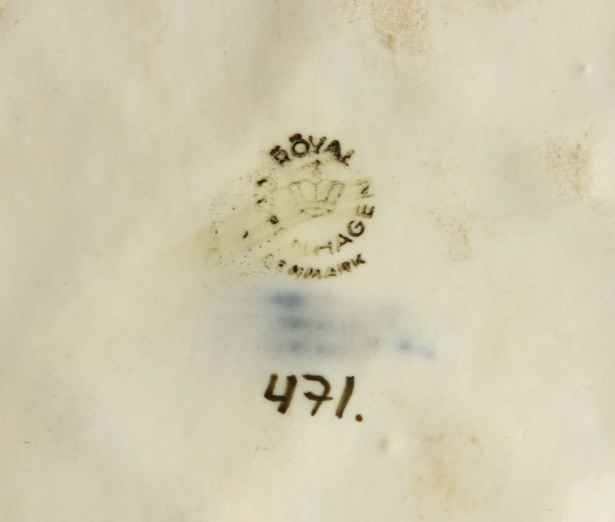 FIGURIN, porslin. Royal Copenhagen, C.J Buenesen.