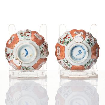 A pair cups with stands, Qing dynasty, Kangxi (1662-1722).