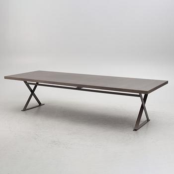 Antonio Citterio, dining table, "Pathos", Maxalto, B&B Italia.