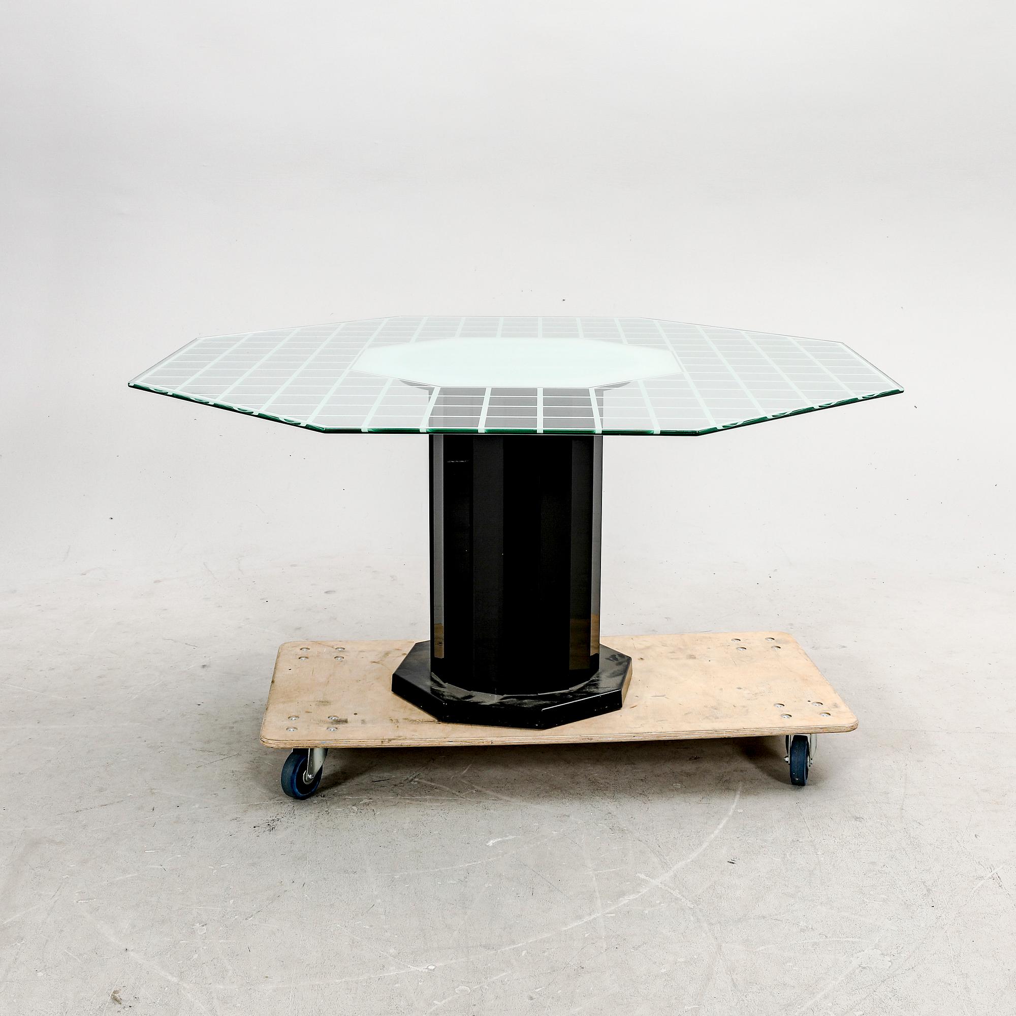 A 20th/21st century glass table.