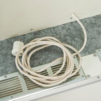 Alvar Gullichsen, "Hot-Spot Non-Standard Orbitizer" & Docent Udo D. Dröppeldorf, Raba Hiff, Bonk Business Inc.