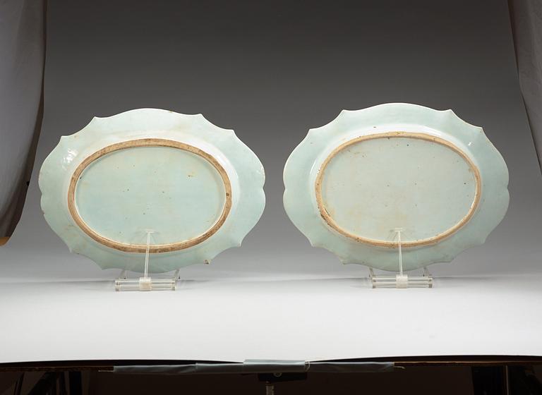 A pair of famille rose serving dishes, Qing dynasty, Qianlong (1736-95).