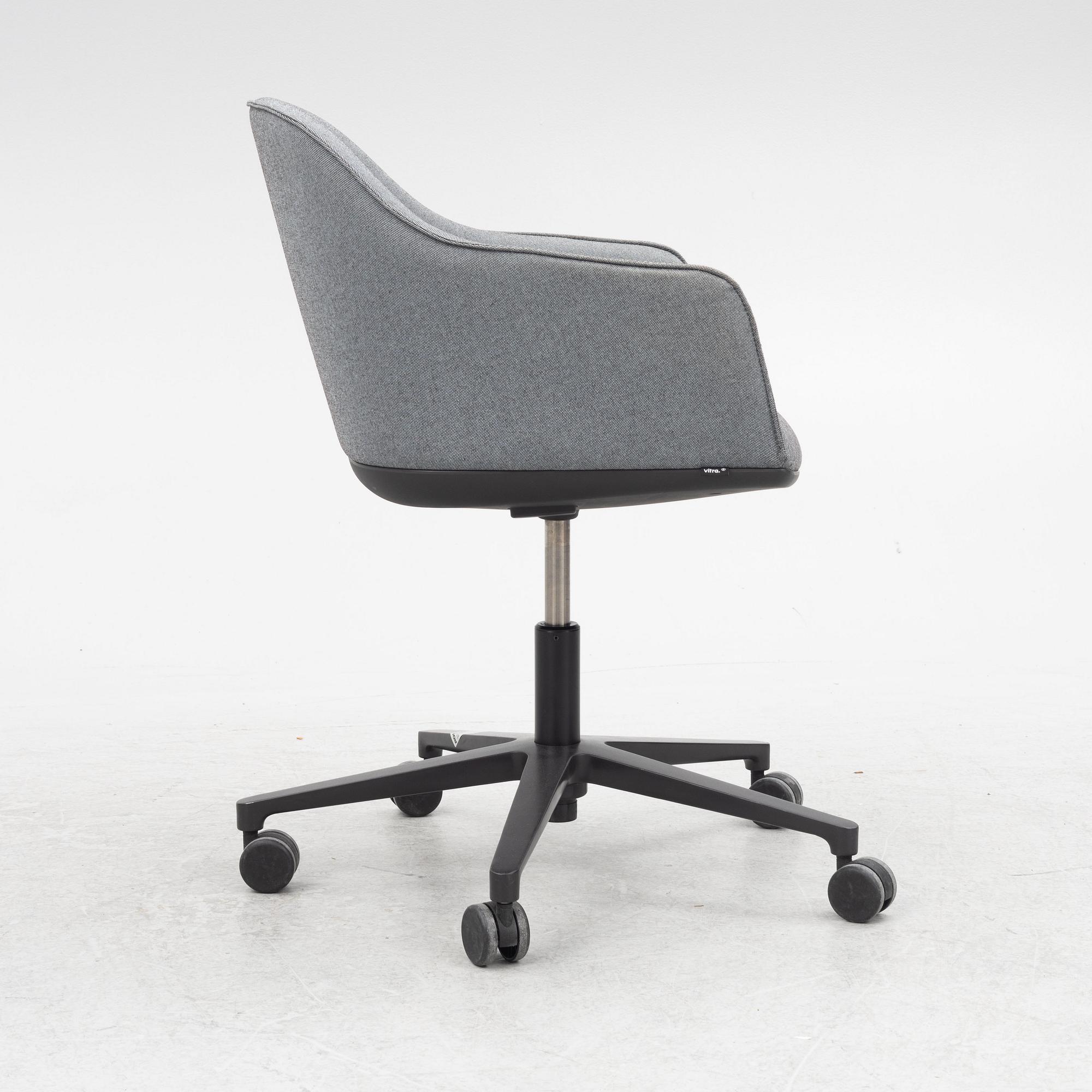 Ronan & Erwan Bouroullec, a 'Softshell Chair' desk chair, Vitra, 2015.