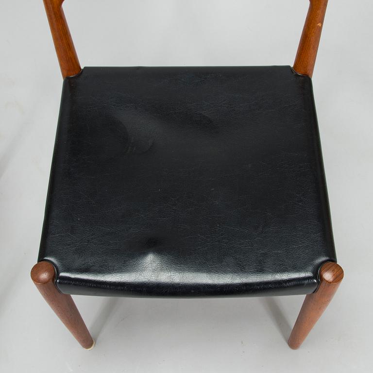 A set of four mid 20th century chairs. Glostrup Möbelfabrik, Denmark.