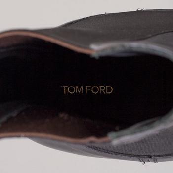 BOOTS, Tom Ford, size 9.