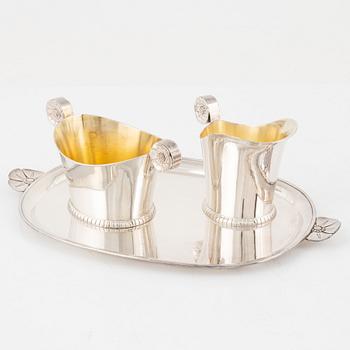 Silverföremål, 9 delar, bland annat Eric Råström, Råströms Silver- O Nysilverfabrik, Stockholm, 1955.