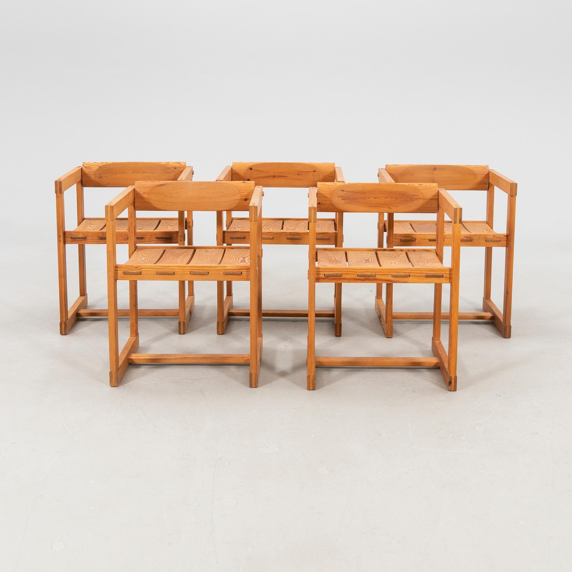 Edvin Helseth karmstolar 5 st  modellnr 313 ur Trybo-serien, Trybo och Strange Bruk Norge 1900-talets andra hälft.