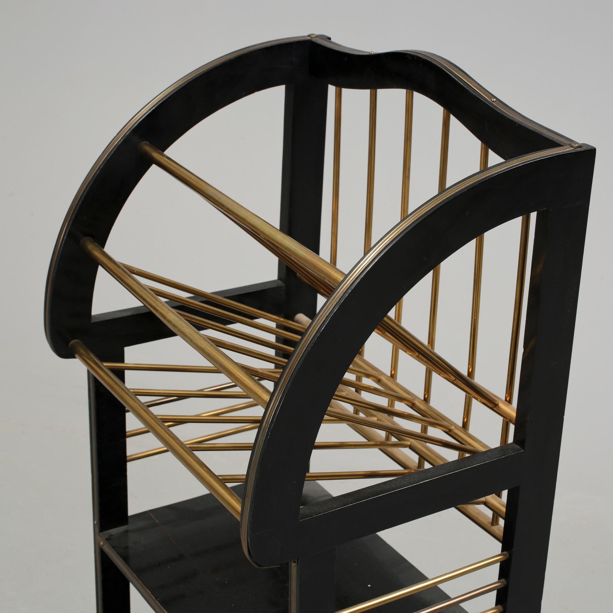 NOTSTÄLL/TIDNINGSSTÄLL, 1900-tal.