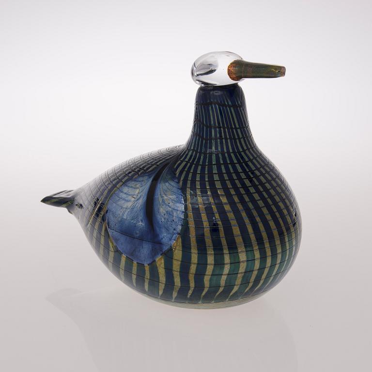 A glass bird, signed Oiva Toikka, Nuutajärvi Notsjö, 269/1000.