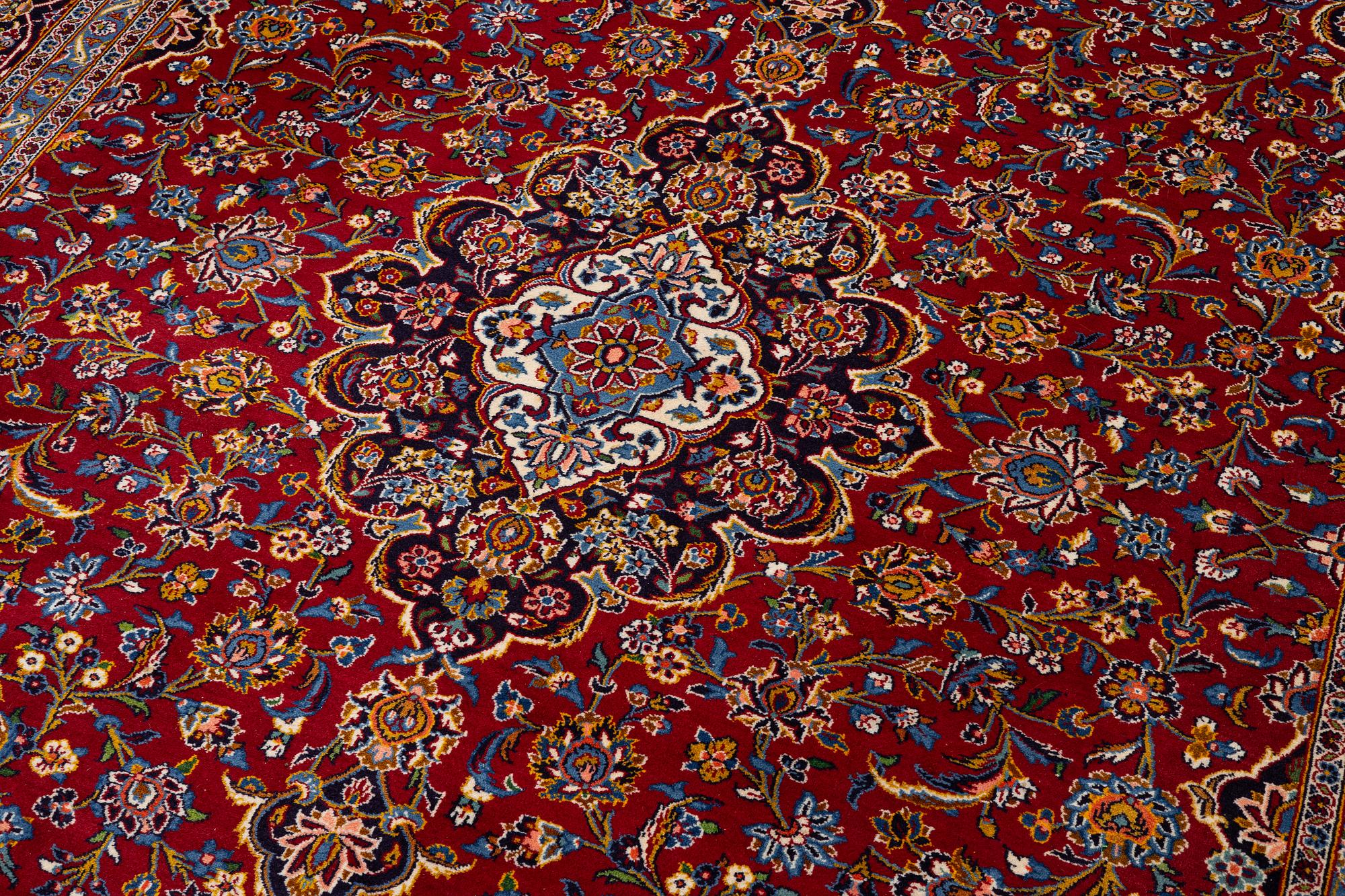 Carpet, Keshan, approx. 410 x 305 cm.