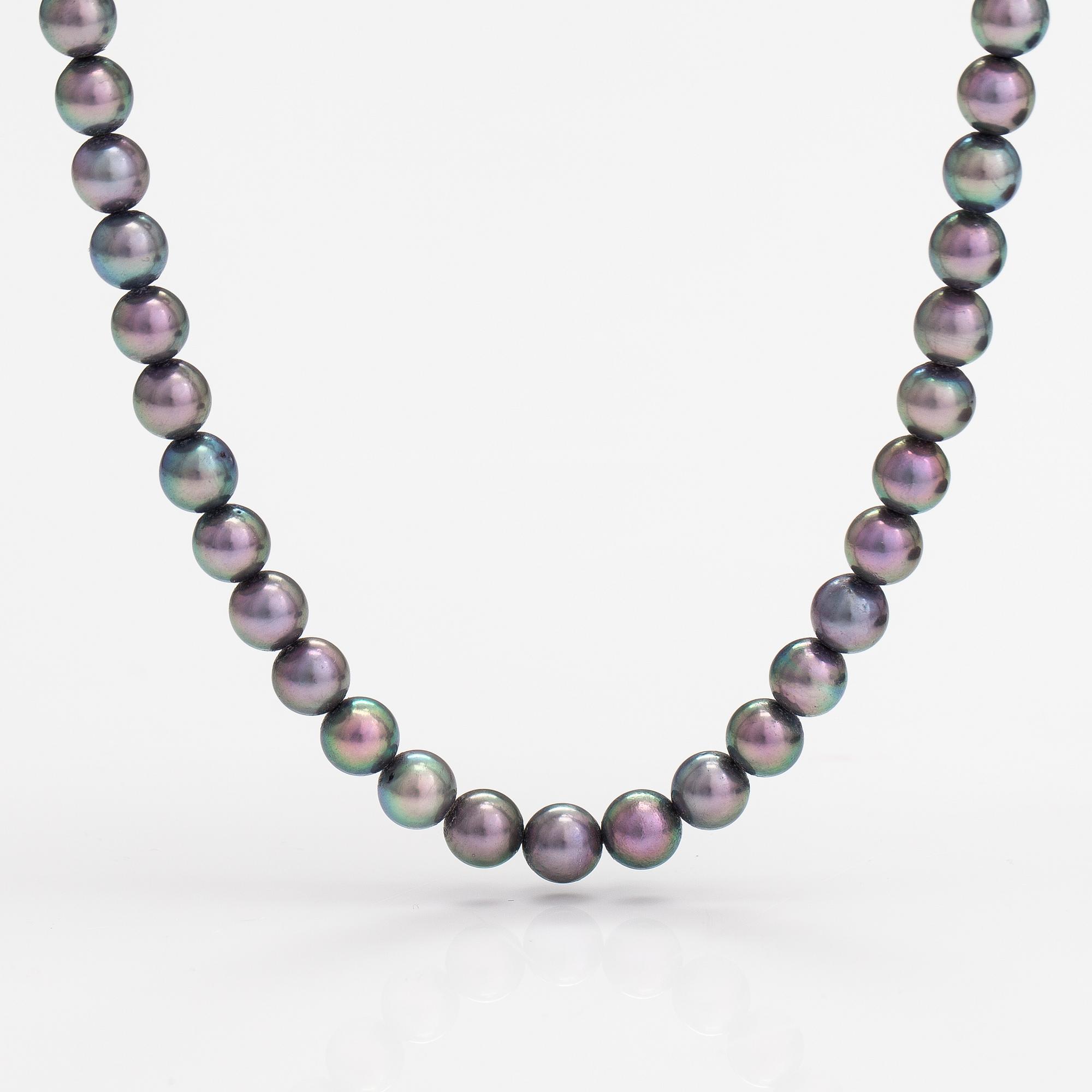 Pärlcollier, odlade pärlor, silver.