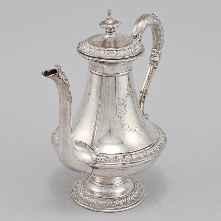 KAFFEKANNA, silver, troligen Carl August Björklund, Stockholm, 1883. Vikt 475 g.