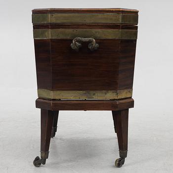 Wine cooler, 19th Century.