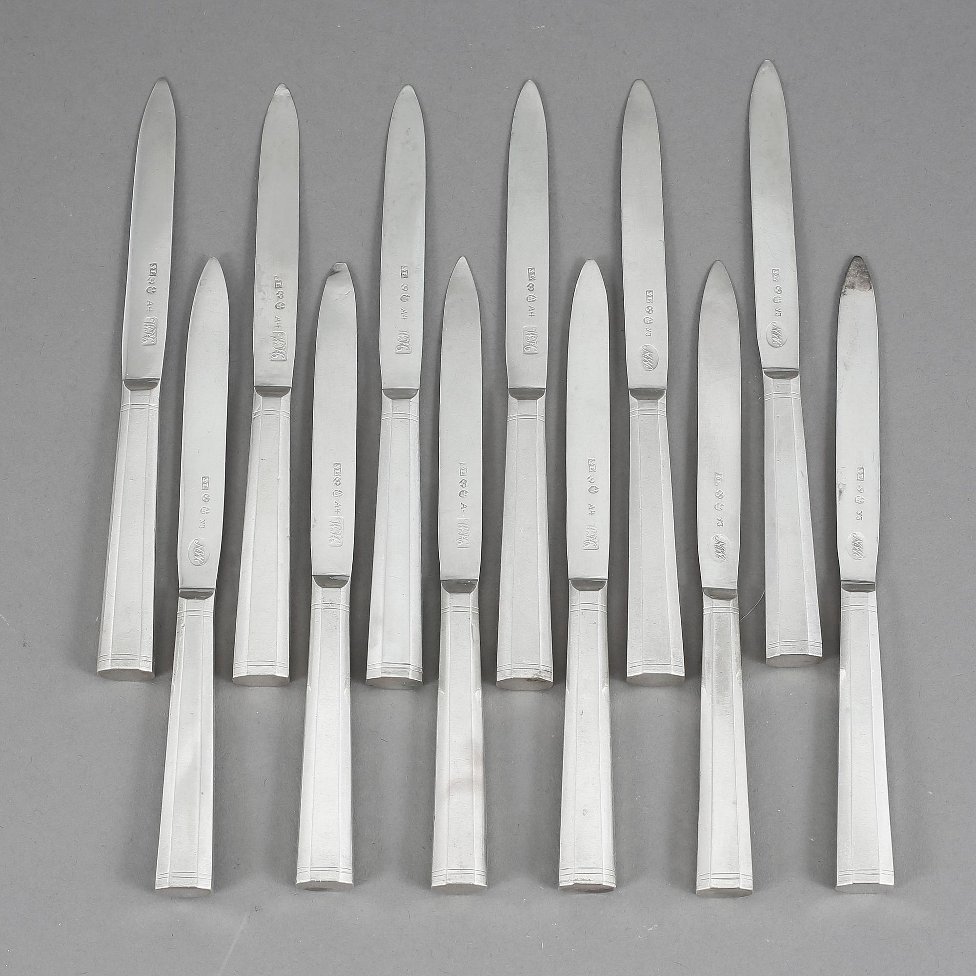 FRUKTKNIVAR, 12 st, silver, Hans Stephan Liljeblad, Nyköping 1829-1831. Tot ca 216 gram.