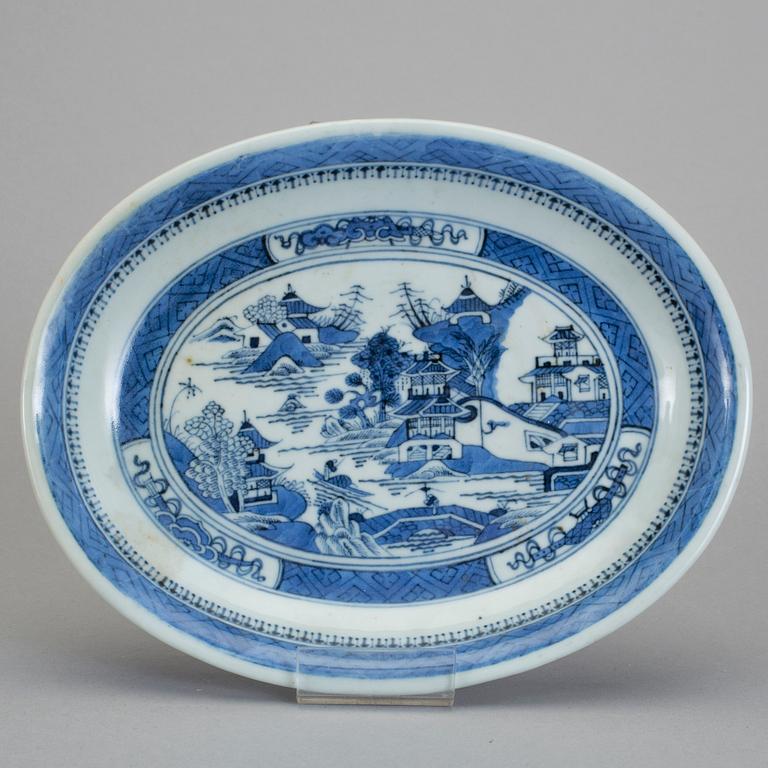 FAT, 3 stycken, porslin, Kina, 1800-tal.