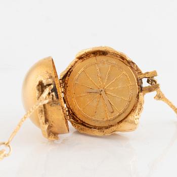 Björn Weckström, An 18K gold pendant/watch 18K gold, "Sun Dial".