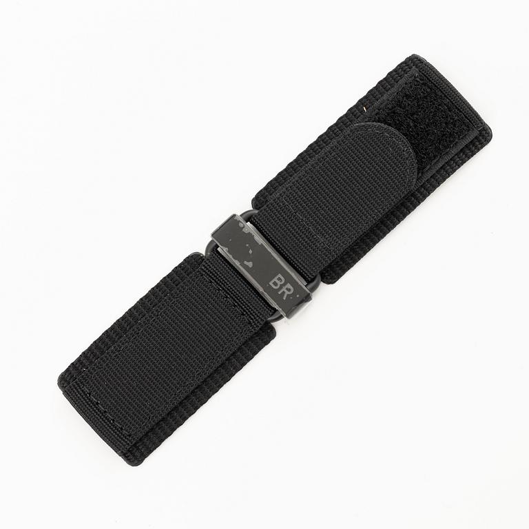 Bell & Ross, BR03-92, "RAID", "Limited Edition", armbandsur, 42 mm.